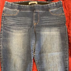 Old navy jean jeggings size 18